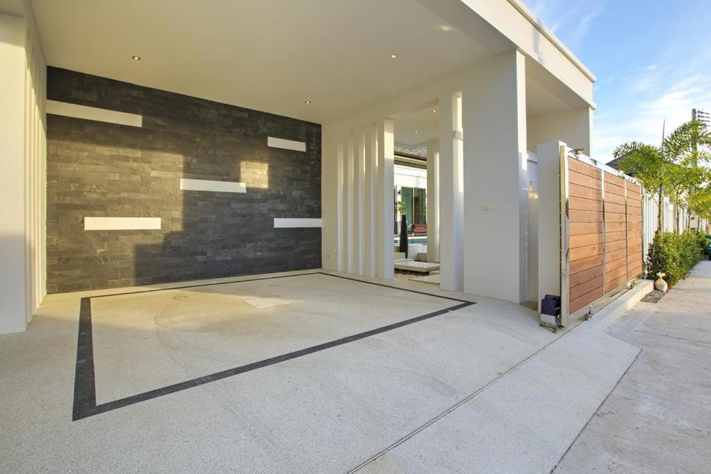 Crystal Pool Villa Rawai エクステリア 写真