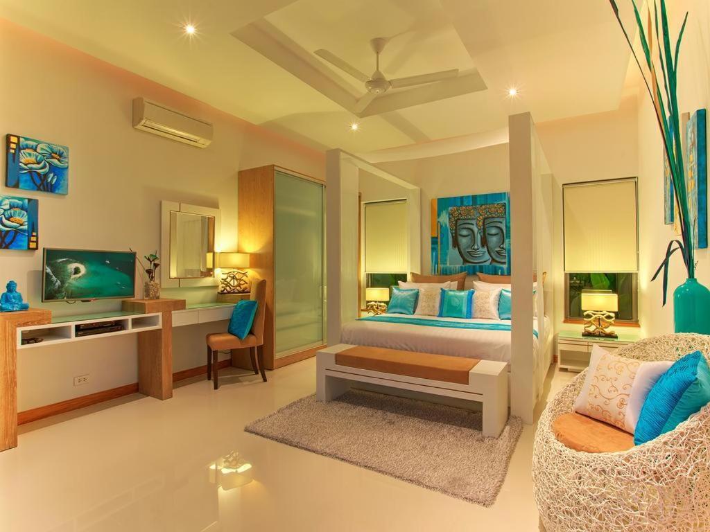 Crystal Pool Villa Rawai エクステリア 写真
